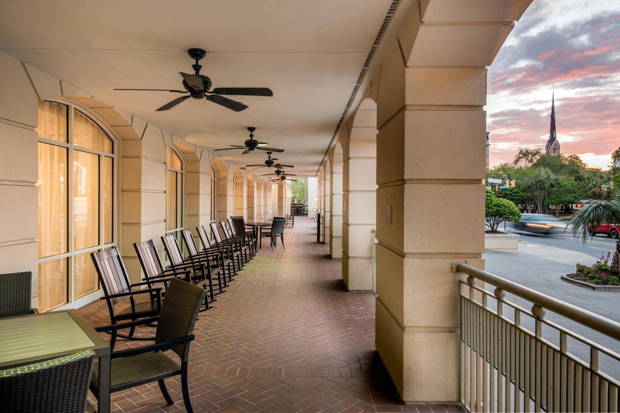 Hotel Courtyard By Marriott Charleston Historic District Exterior foto