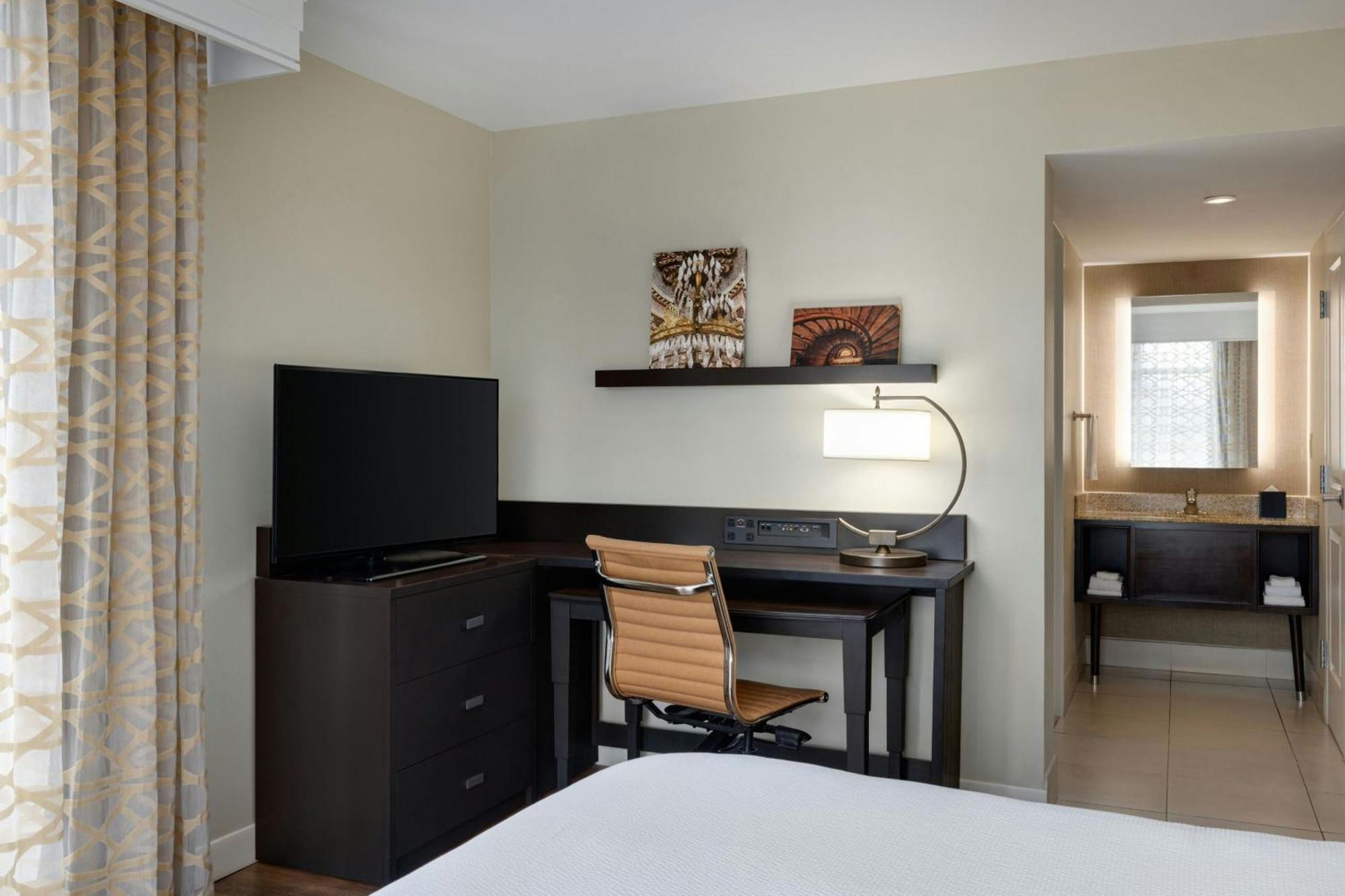 Hotel Courtyard By Marriott Charleston Historic District Exterior foto
