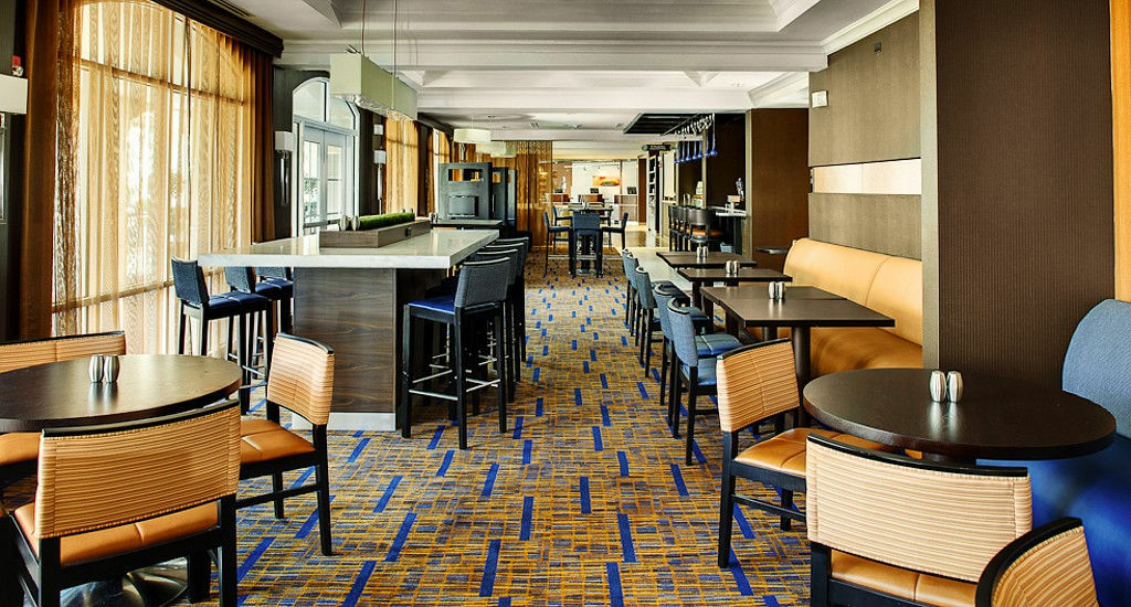 Hotel Courtyard By Marriott Charleston Historic District Exterior foto